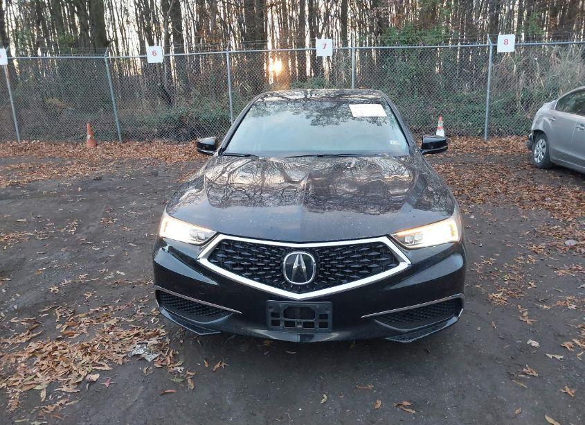 Photo 12 of 2018 Acura Tlx TECH PKG (VIN 19UUB2F5XJA010915)
