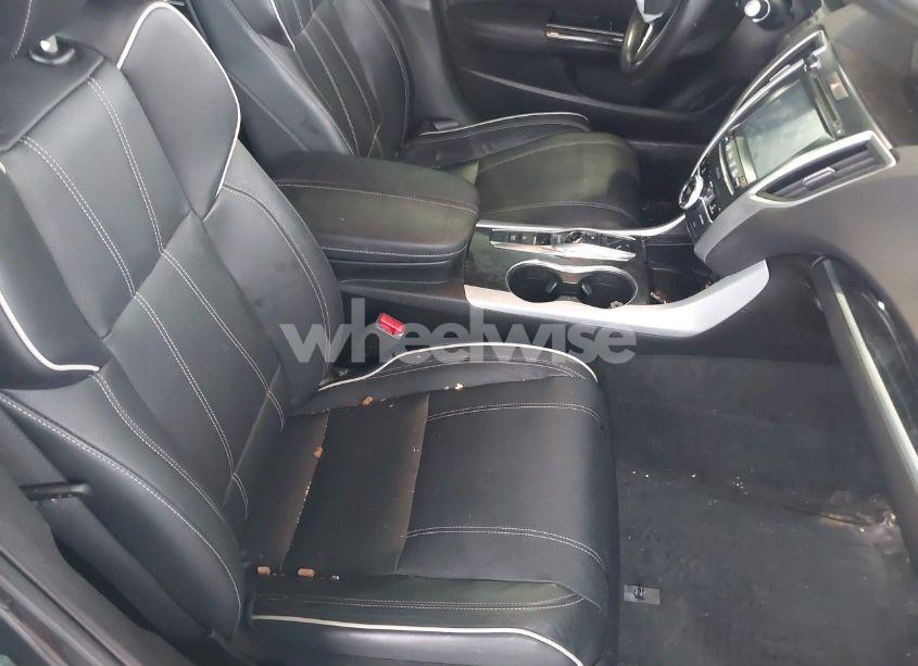 Photo 5 of 2018 Acura Tlx TECH PKG (VIN 19UUB2F5XJA011787)