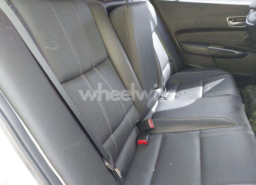Photo 8 of 2018 Acura Tlx ADVANCE PKG (VIN 19UUB2F76JA002621)