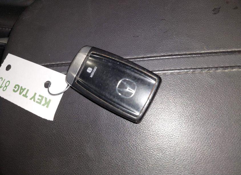 Photo 11 of 2018 Acura Tlx (VIN 19UUB3F3XJA004648)