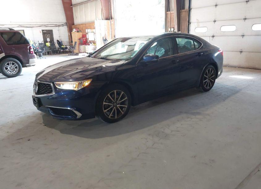 Photo 2 of 2018 Acura Tlx (VIN 19UUB3F3XJA004648)