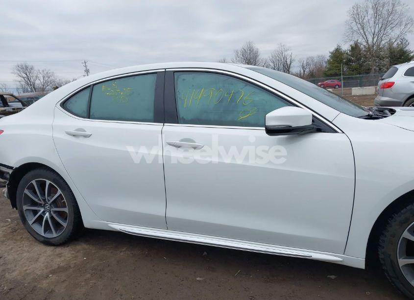 Photo 14 of 2018 Acura Tlx TECH PKG (VIN 19UUB3F5XJA003047)