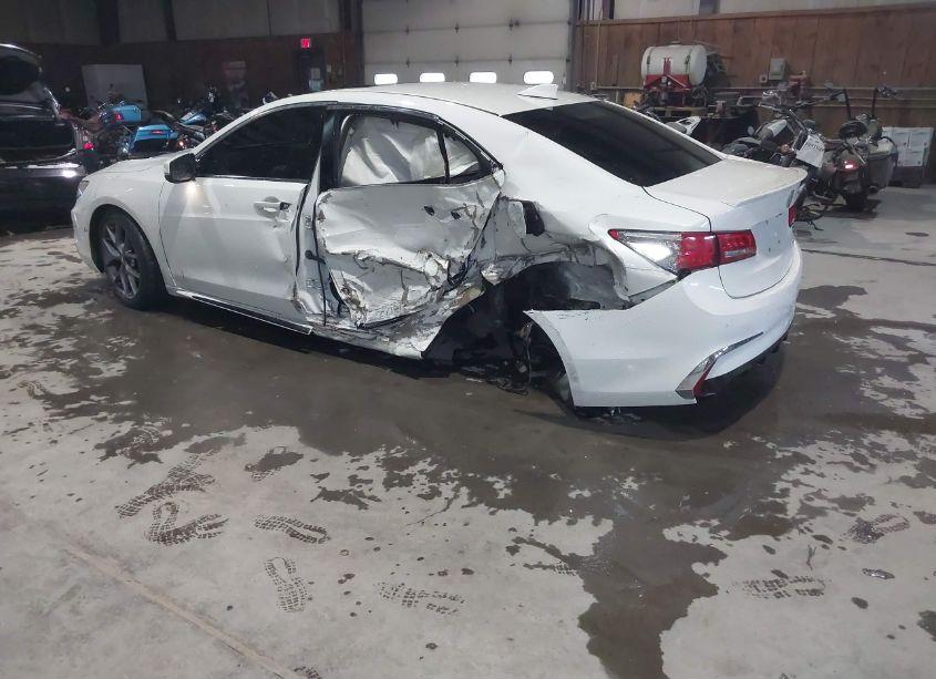 Photo 3 of 2018 Acura Tlx ADVANCE PKG (VIN 19UUB3F73JA001142)