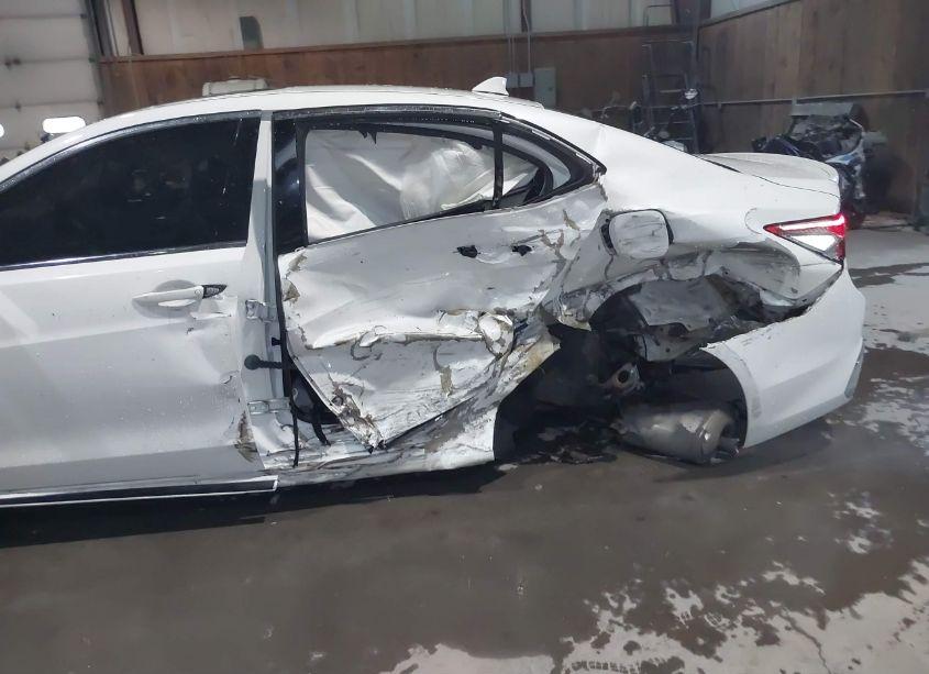 Photo 6 of 2018 Acura Tlx ADVANCE PKG (VIN 19UUB3F73JA001142)