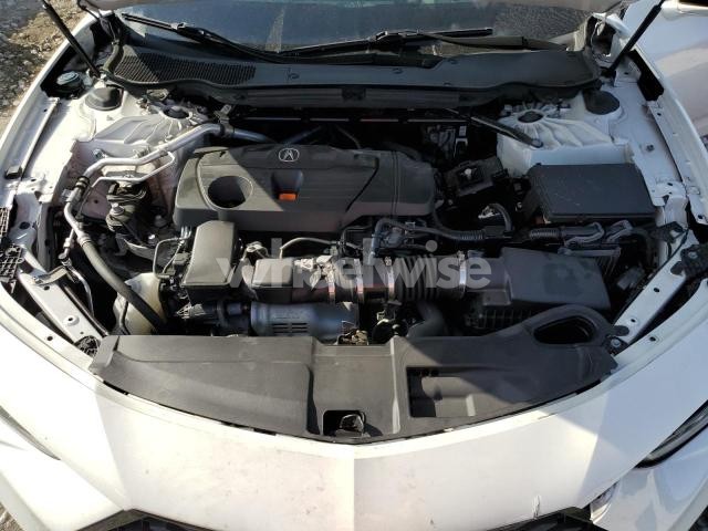 Photo 5 of 2021 ACURA TLX TECH A N/A (VIN 19UUB6F53MA008533)