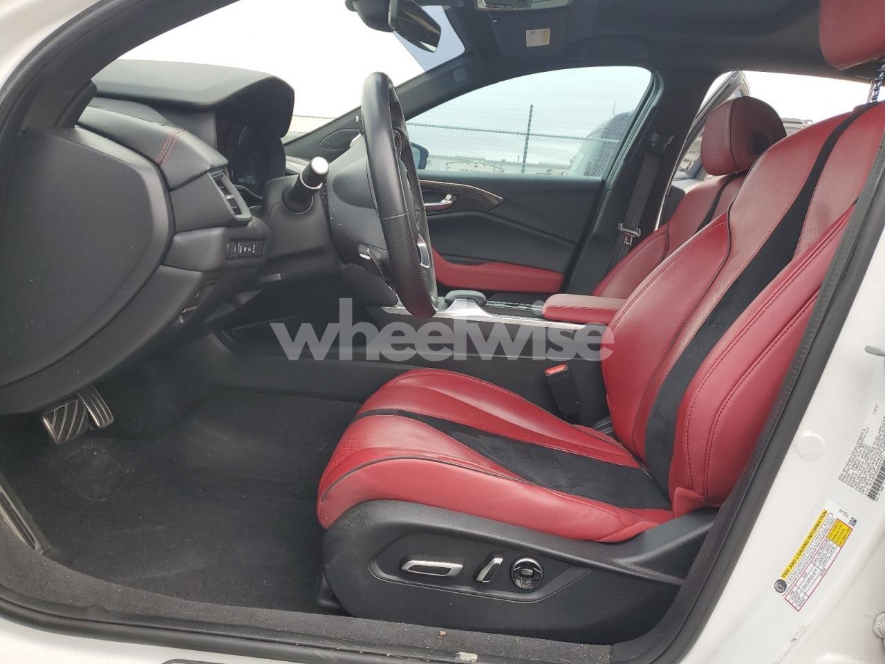 Photo 7 of 2021 ACURA TLX TYPE S (VIN 19UUB7F90MA001970)