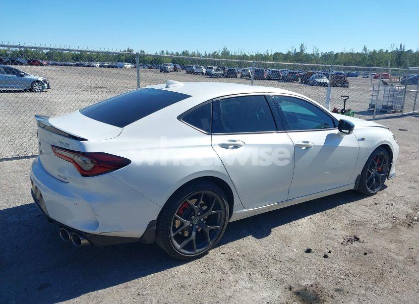 Photo 4 of 2023 Acura Tlx TYPE S - HP WHEEL AND TIRE (VIN 19UUB7F97PA002148)