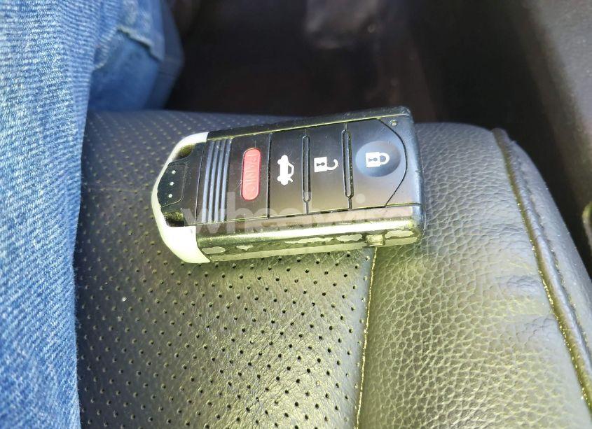 Photo 11 of 2014 Acura Ilx 2.0L (VIN 19VDE1F30EE008777)