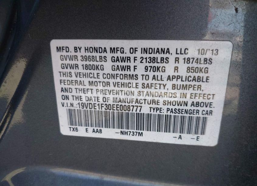 Photo 9 of 2014 Acura Ilx 2.0L (VIN 19VDE1F30EE008777)