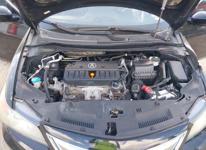 Photo 10 of 2013 Acura Ilx 2.0L (VIN 19VDE1F31DE018085)