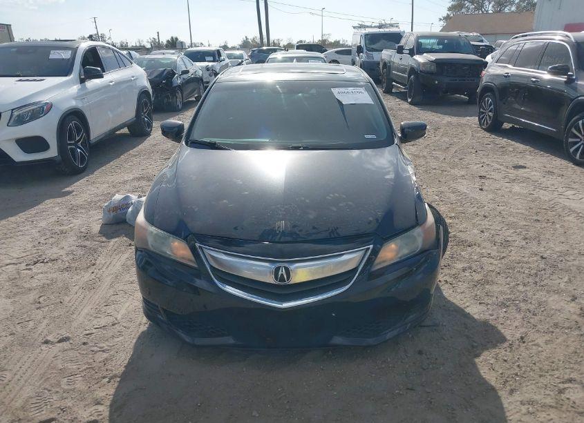 Photo 12 of 2013 Acura Ilx 2.0L (VIN 19VDE1F31DE018085)