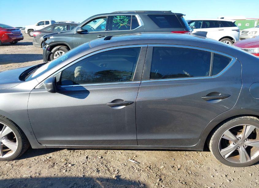 Photo 14 of 2014 Acura Ilx 2.0L (VIN 19VDE1F32EE011163)