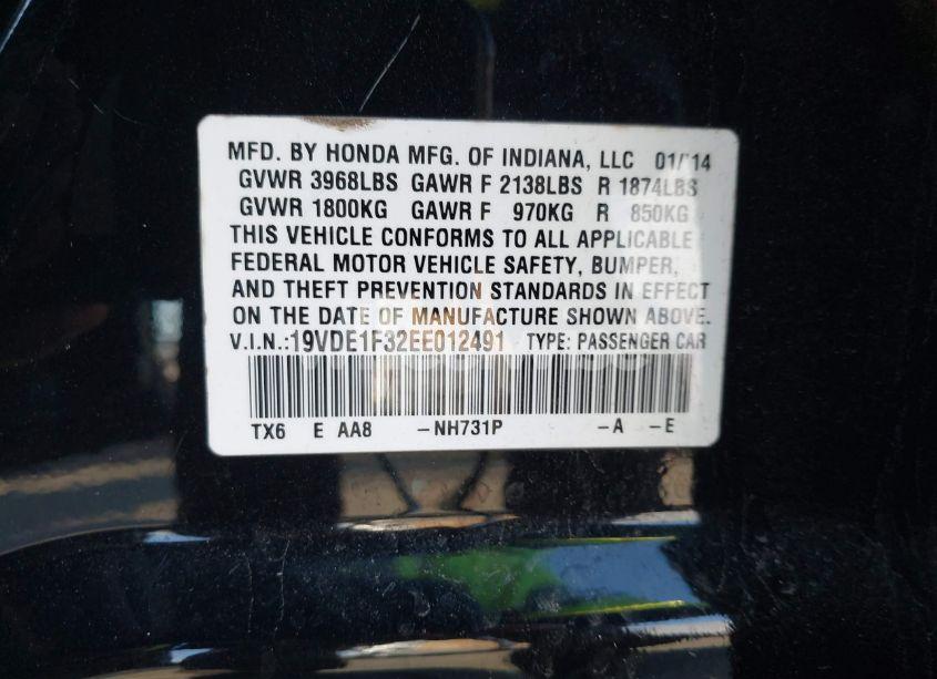 Photo 9 of 2014 Acura Ilx 2.0L (VIN 19VDE1F32EE012491)