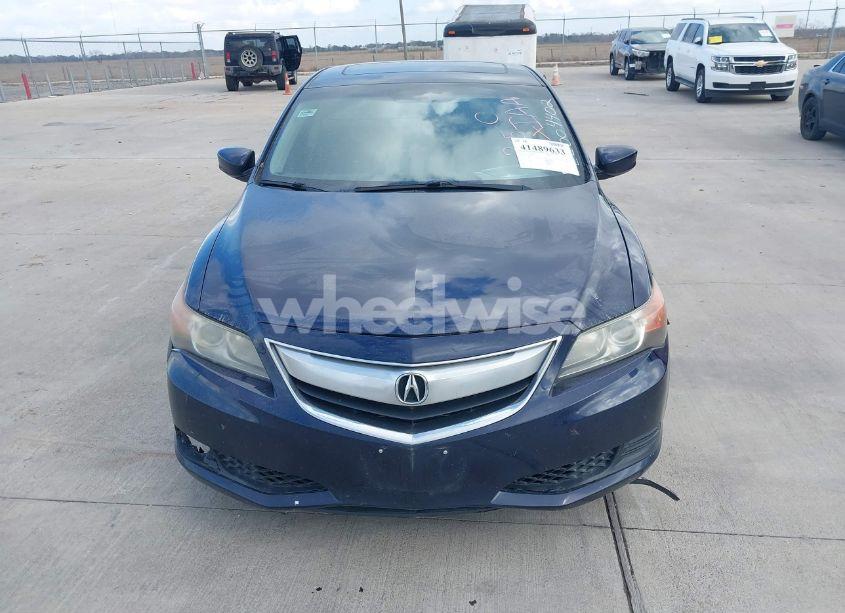 Photo 12 of 2014 Acura Ilx 2.0L (VIN 19VDE1F33EE004402)