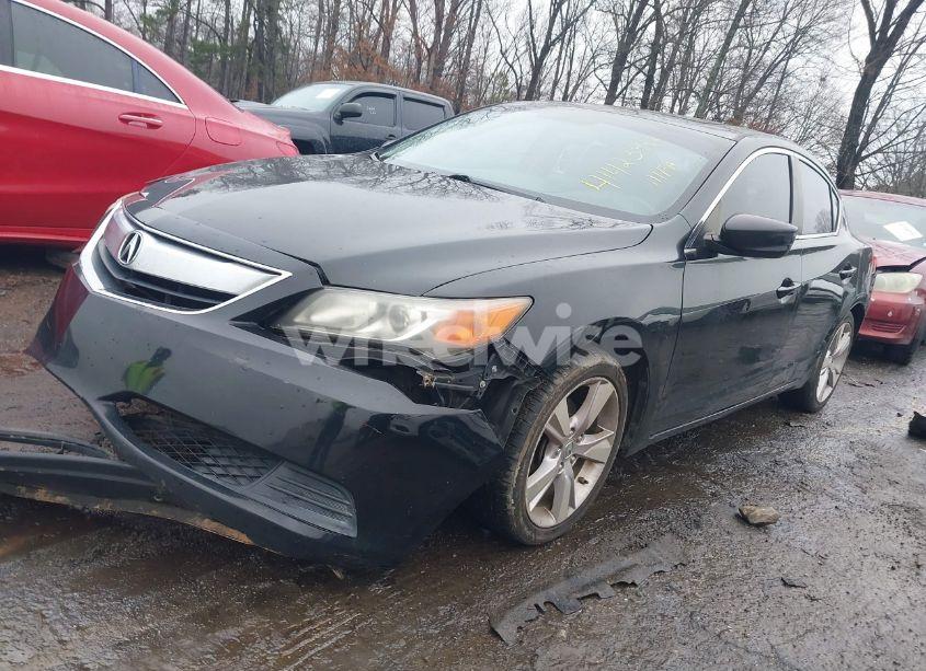 Photo 2 of 2014 Acura Ilx 2.0L (VIN 19VDE1F33EE006246)