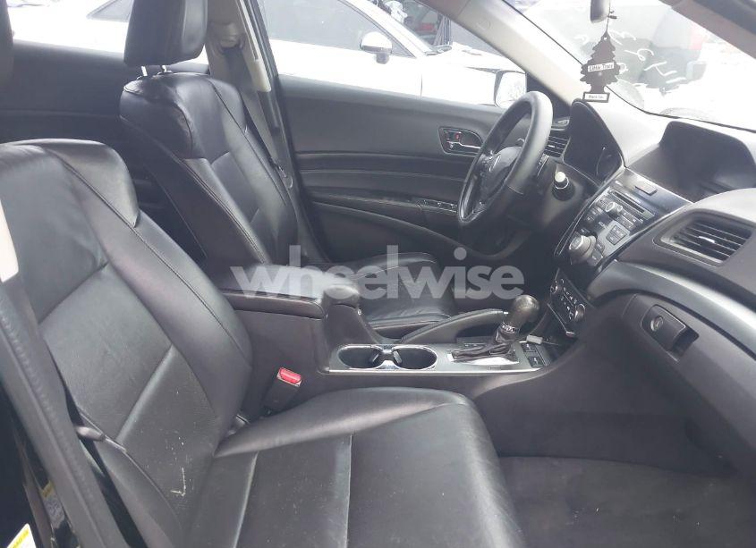 Photo 5 of 2014 Acura Ilx 2.0L (VIN 19VDE1F33EE006246)