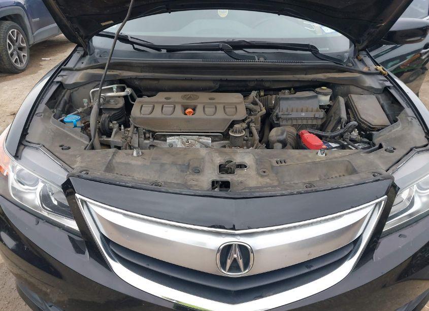Photo 10 of 2014 Acura Ilx 2.0L (VIN 19VDE1F33EE014380)