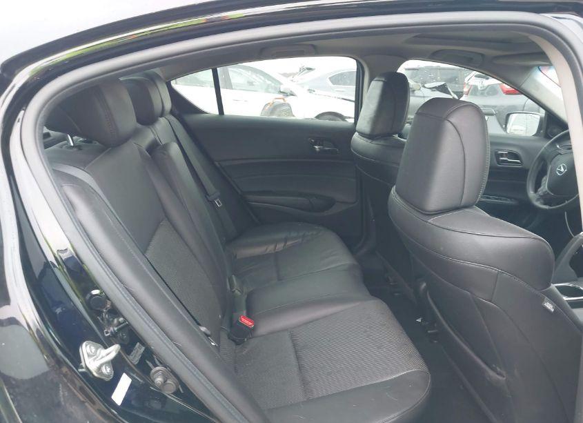 Photo 8 of 2014 Acura Ilx 2.0L (VIN 19VDE1F33EE014380)