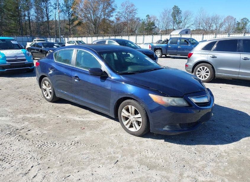 2013 Acura Ilx 2.0L (VIN 19VDE1F35DE014976) main photo