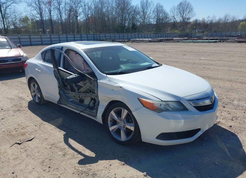 2014 Acura Ilx 2.0L (VIN 19VDE1F35EE012808) main photo