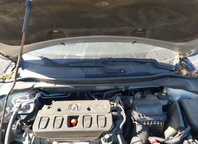 Photo 10 of 2014 Acura Ilx 2.0L (VIN 19VDE1F35EE012954)