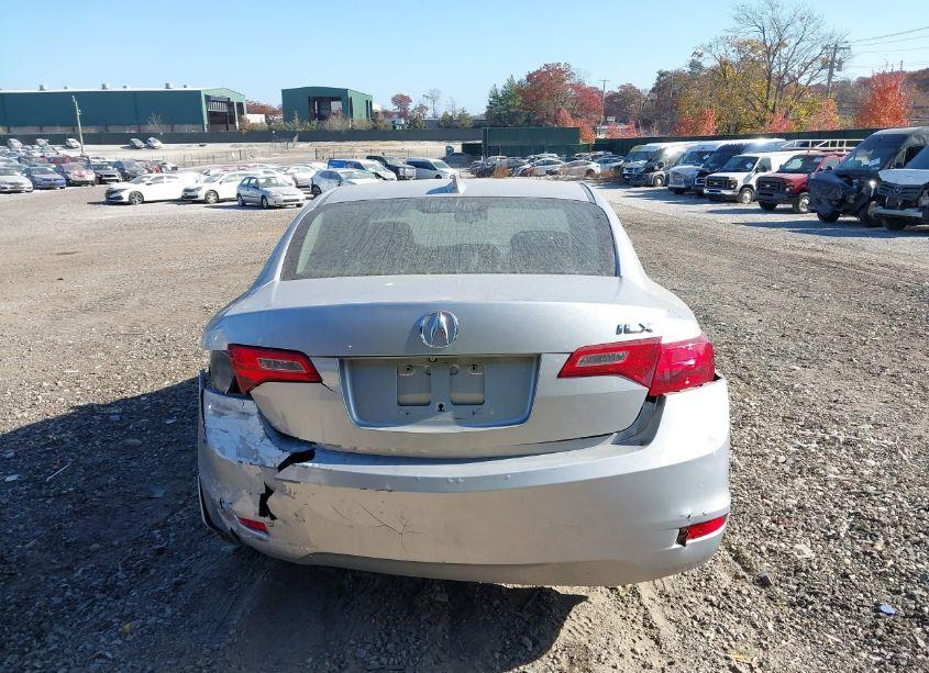 Photo 17 of 2014 Acura Ilx 2.0L (VIN 19VDE1F35EE012954)