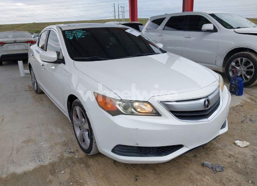 2014 Acura Ilx 2.0L (VIN 19VDE1F35EE013862) main photo