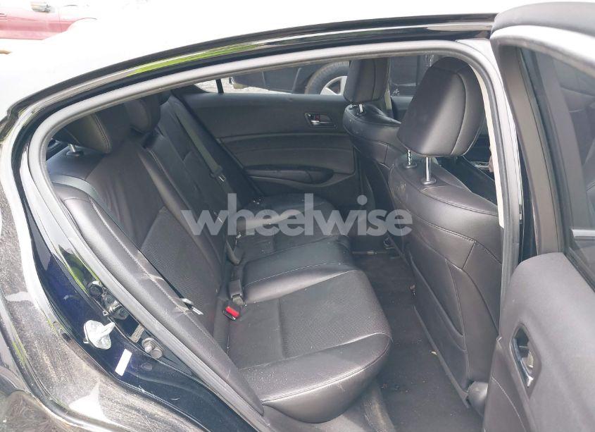 Photo 8 of 2014 Acura Ilx 2.0L (VIN 19VDE1F38EE001060)