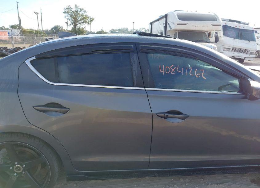 Photo 14 of 2014 Acura Ilx 2.0L (VIN 19VDE1F38EE002550)