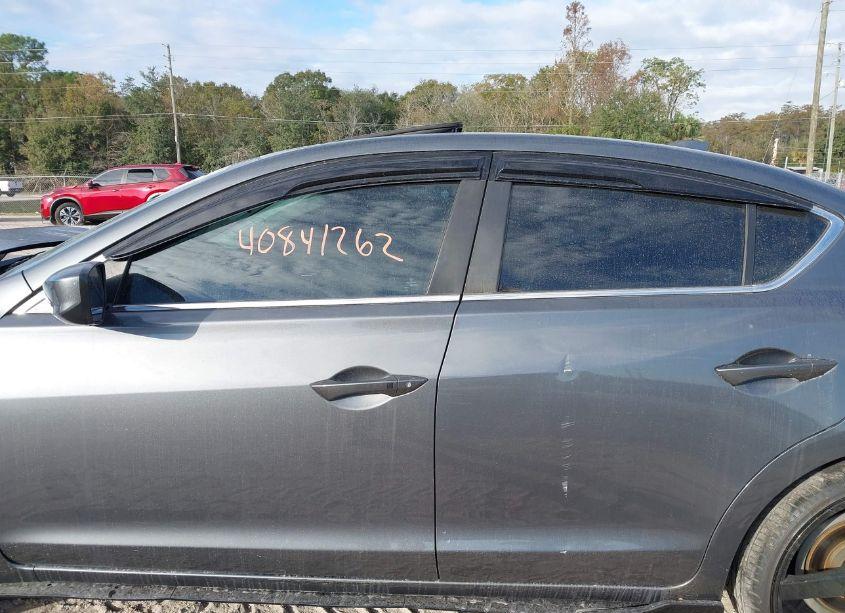 Photo 15 of 2014 Acura Ilx 2.0L (VIN 19VDE1F38EE002550)