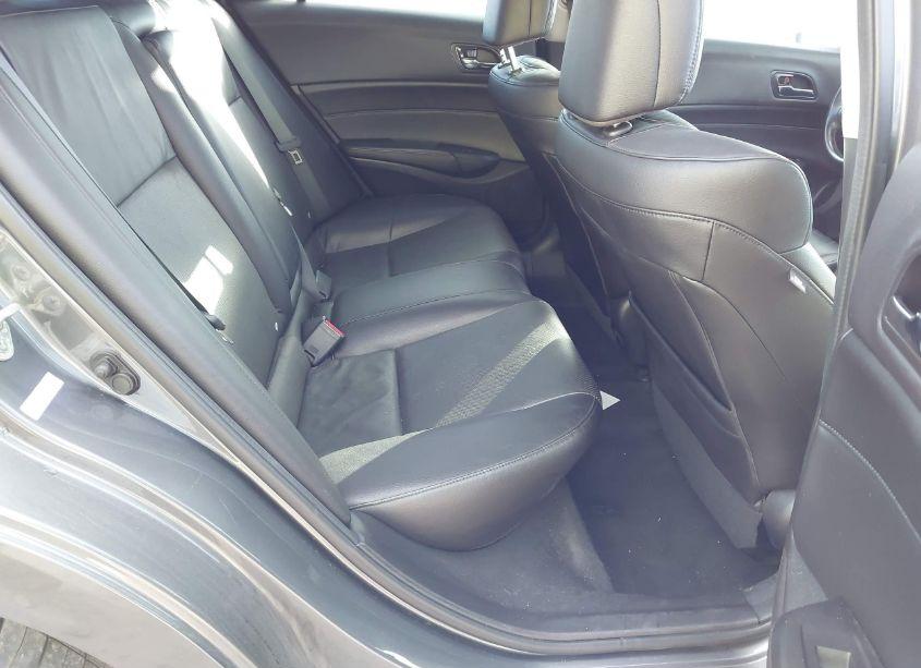 Photo 8 of 2014 Acura Ilx 2.0L (VIN 19VDE1F38EE002550)