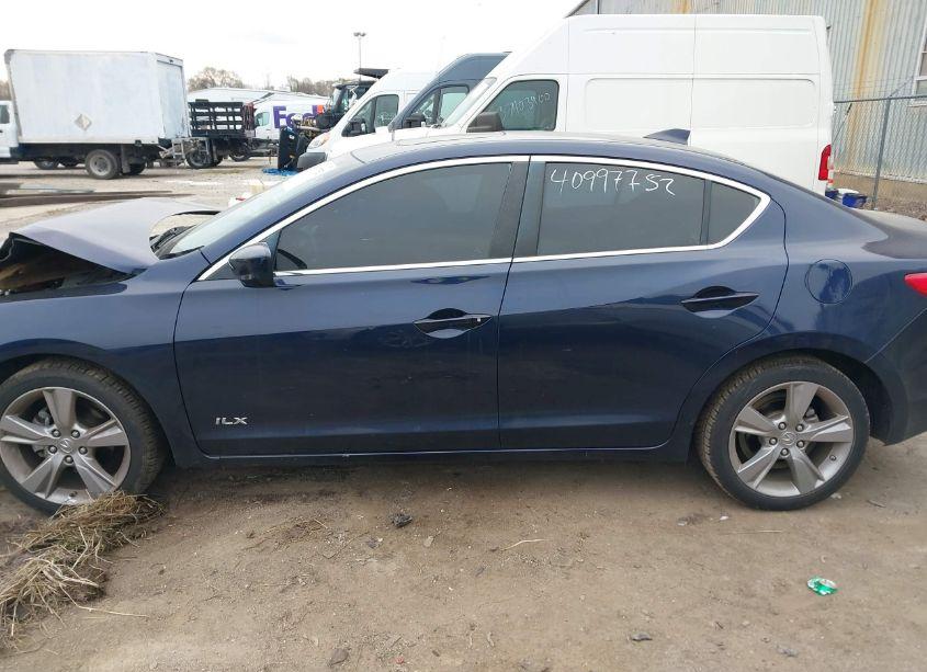 Photo 14 of 2014 Acura Ilx 2.0L (VIN 19VDE1F38EE008462)