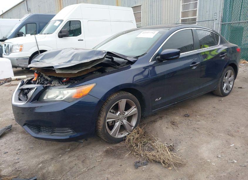 Photo 2 of 2014 Acura Ilx 2.0L (VIN 19VDE1F38EE008462)