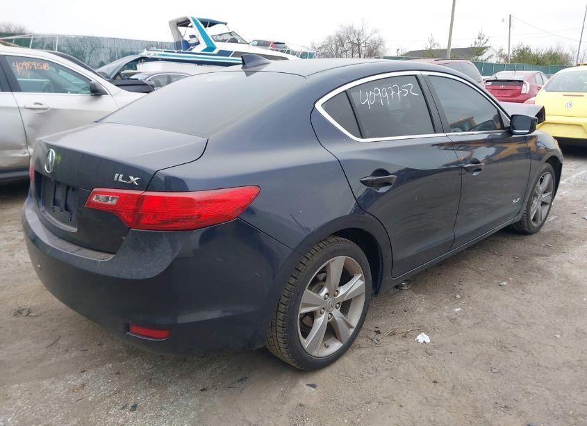 Photo 4 of 2014 Acura Ilx 2.0L (VIN 19VDE1F38EE008462)