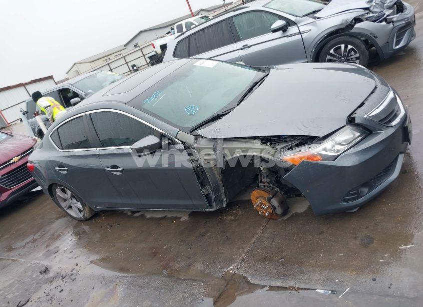 Photo 14 of 2014 Acura Ilx 2.0L (VIN 19VDE1F51EE008840)