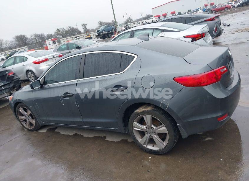 Photo 15 of 2014 Acura Ilx 2.0L (VIN 19VDE1F51EE008840)