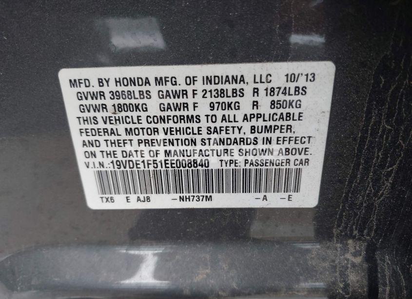 Photo 9 of 2014 Acura Ilx 2.0L (VIN 19VDE1F51EE008840)