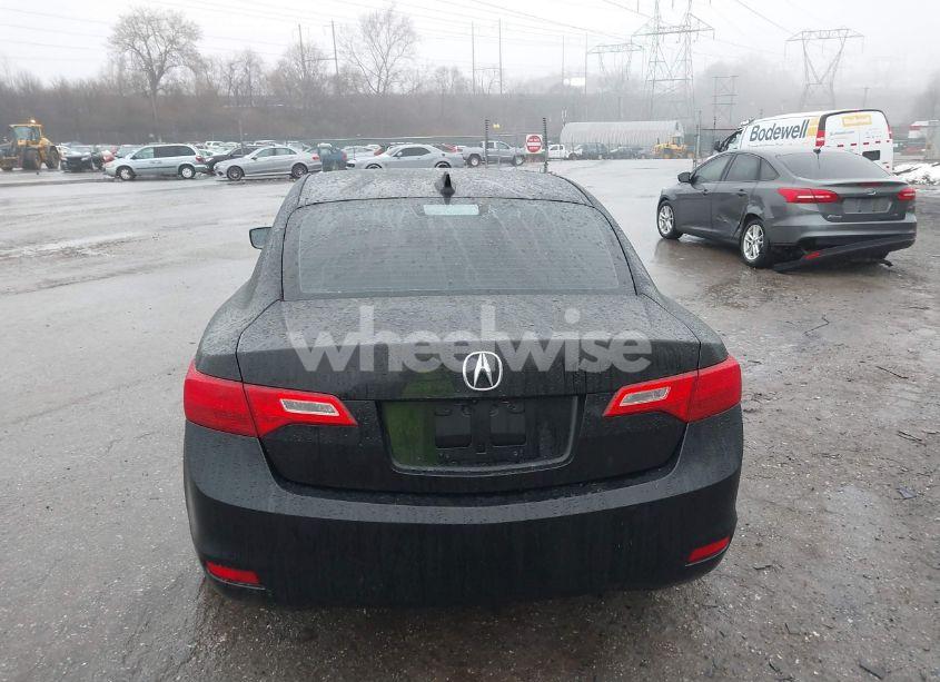 Photo 16 of 2013 Acura Ilx 2.0L (VIN 19VDE1F55DE013702)