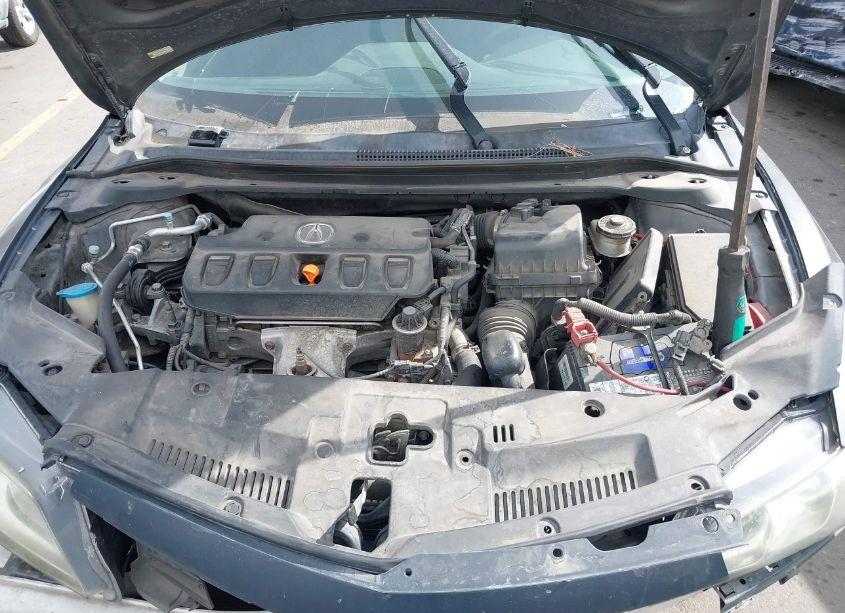 Photo 10 of 2013 Acura Ilx 2.0L (VIN 19VDE1F56DE019590)