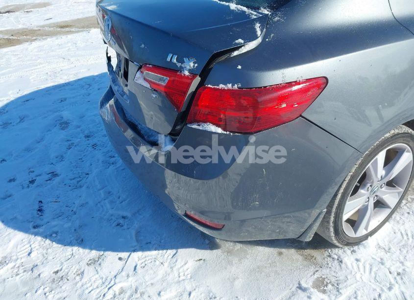 Photo 18 of 2014 Acura Ilx 2.0L (VIN 19VDE1F56EE006775)