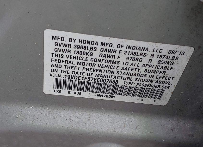 Photo 9 of 2014 Acura Ilx 2.0L (VIN 19VDE1F57EE007658)