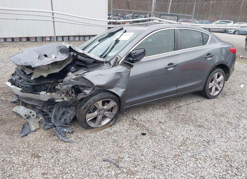 Photo 4 of 2014 Acura Ilx 2.0L (VIN 19VDE1F59EE009301)