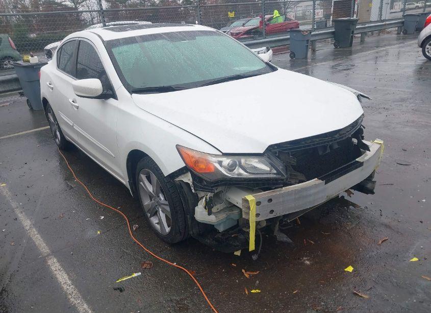 2013 Acura Ilx 2.0L (VIN 19VDE1F72DE009804) main photo