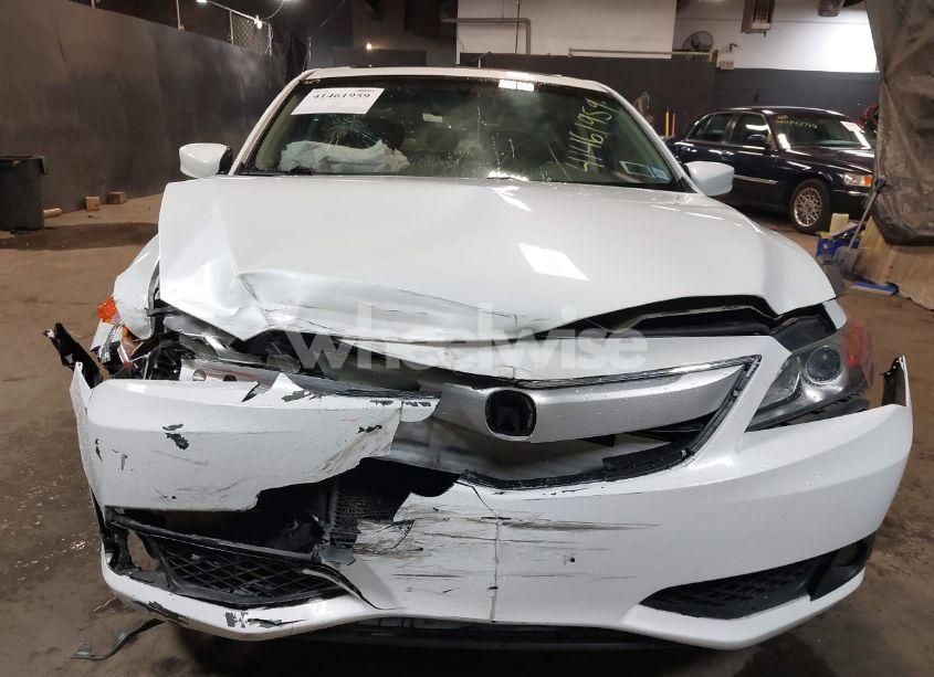 Photo 12 of 2013 Acura Ilx 2.0L (VIN 19VDE1F75DE018156)