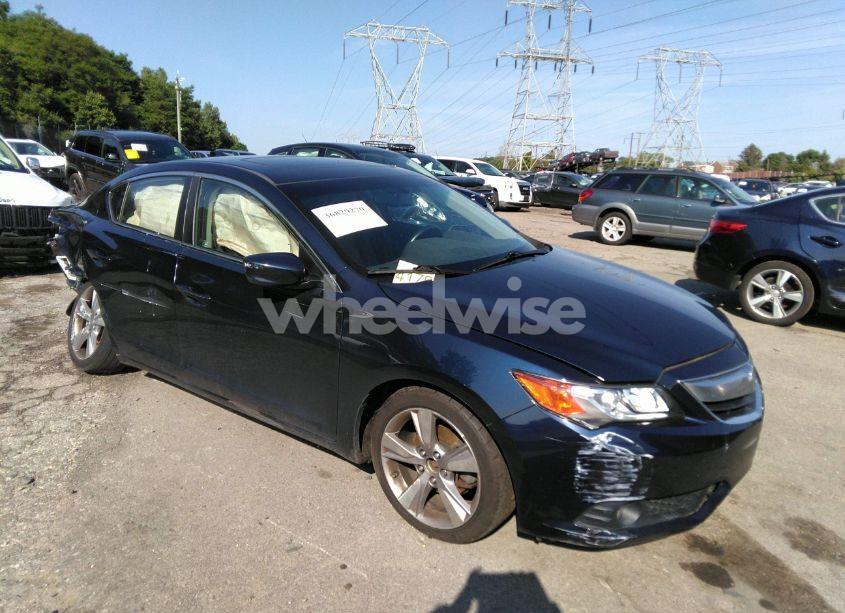 2013 Acura Ilx 2.0L (VIN 19VDE1F76DE009966) main photo