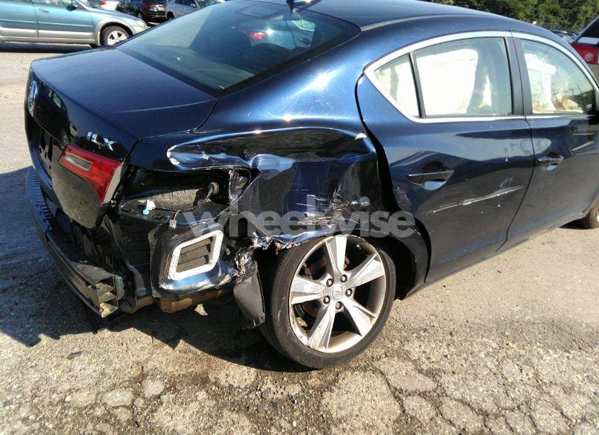 Photo 6 of 2013 Acura Ilx 2.0L (VIN 19VDE1F76DE009966)