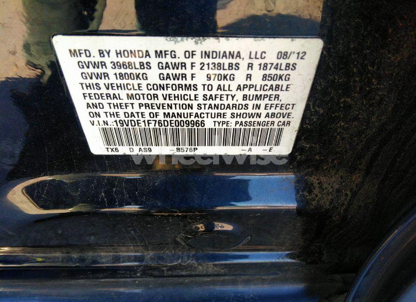 Photo 9 of 2013 Acura Ilx 2.0L (VIN 19VDE1F76DE009966)