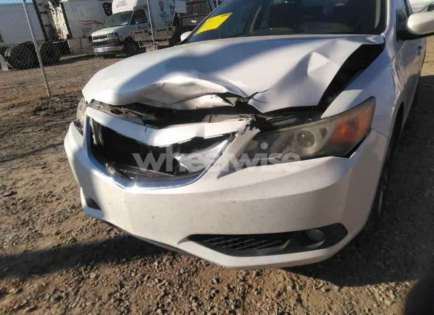 Photo 6 of 2014 Acura Ilx 2.0L (VIN 19VDE1F76EE007345)