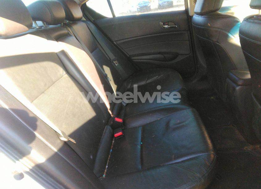 Photo 8 of 2014 Acura Ilx 2.0L (VIN 19VDE1F76EE007345)