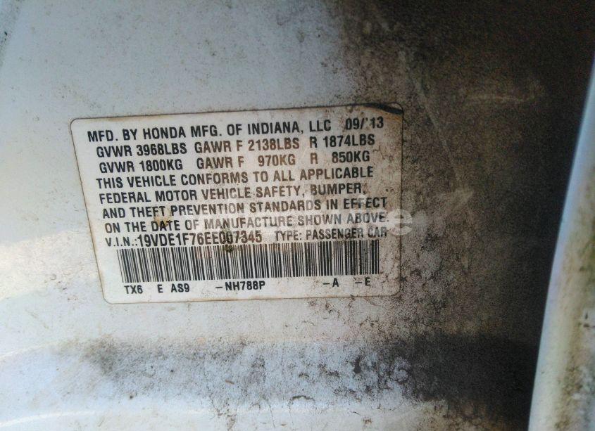 Photo 9 of 2014 Acura Ilx 2.0L (VIN 19VDE1F76EE007345)